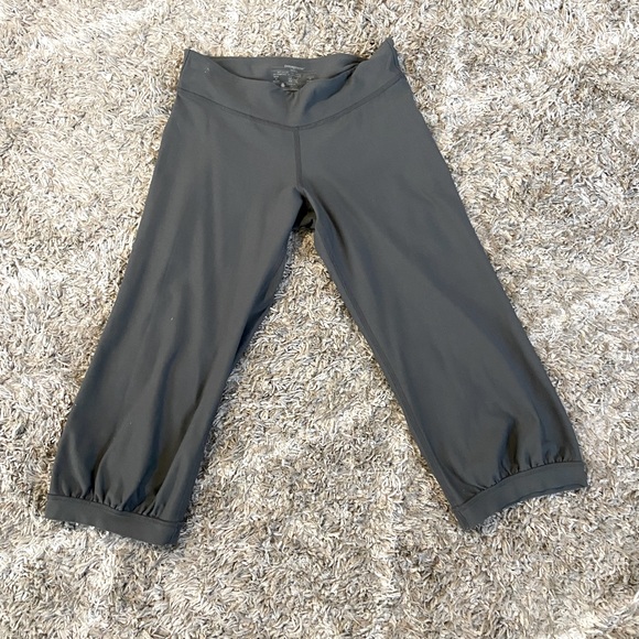 Women’s Patagonia crop leggings - Picture 1 of 3